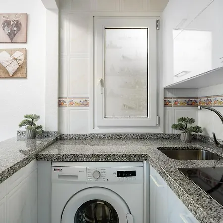 Wonderstays Morgan Apartment Malaga